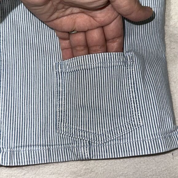 AE Light Blue Pin Stripe Vintage Wash Railroad Denim Cropped Spaghetti Top - Picture 16 of 17